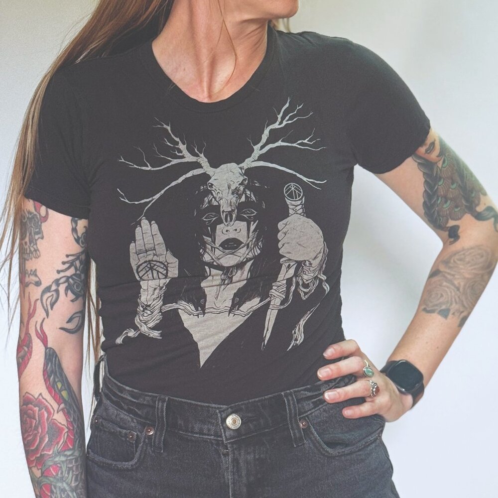 WOLVSERPENT SHORT SLEEVE SHIRT Size: Womens SMALL